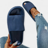 Copati za dom in plažo