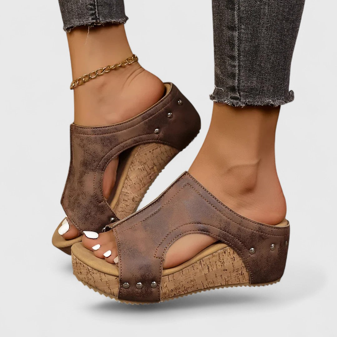 Marigo - Ortopedske sandale s platformo z elegantnim dizajnom