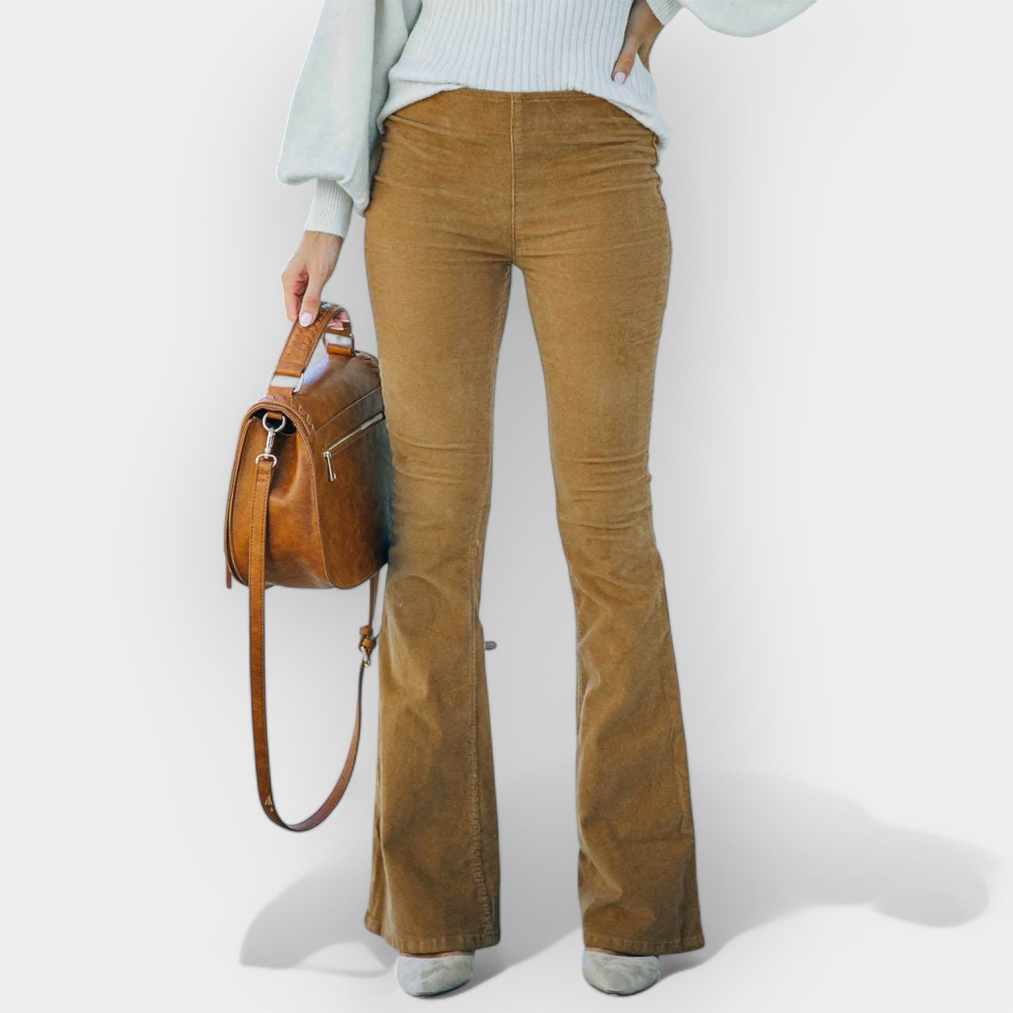 Visok pas hlače s širokimi hlačnicami