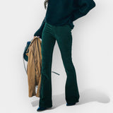 Visok pas hlače s širokimi hlačnicami